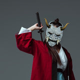 Japanische Oni-Masken